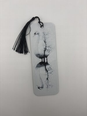 3D Printed Swan & Tree Bookmark - Nature Reflection Design | BigYawn 3D