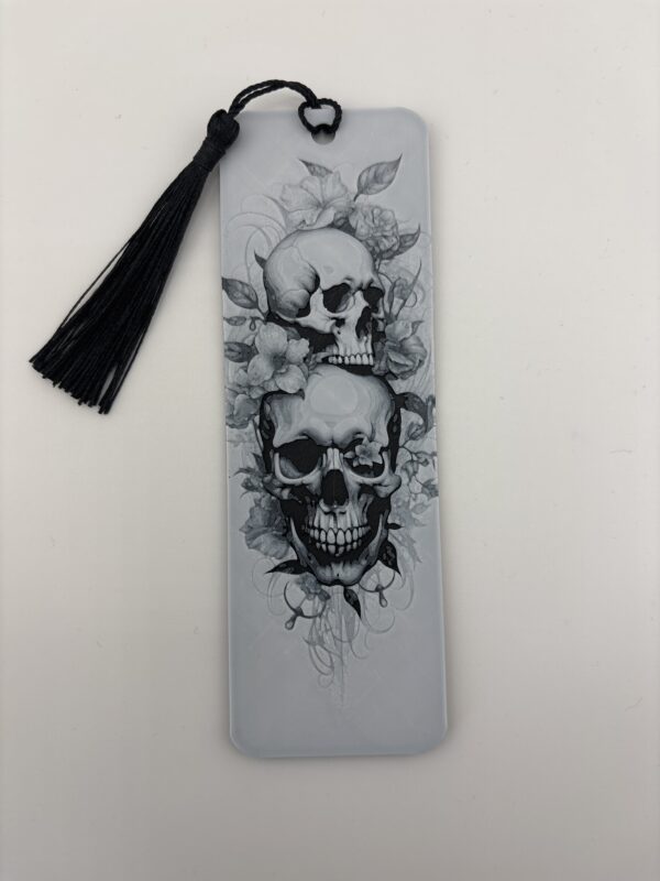 3D Printed Skull Bookmark - Gothic Floral Skull Design | BigYawn 3D