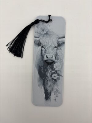 3D Printed Highland Cow Bookmark - Floral Cow Portrait Design | BigYawn 3D