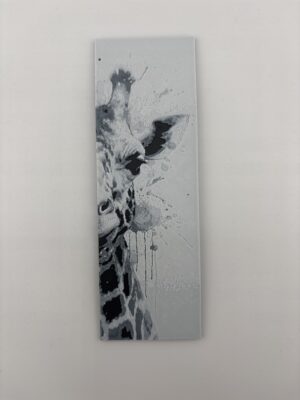 3D Printed Giraffe Bookmark - Monochrome Wildlife Design | BigYawn 3D
