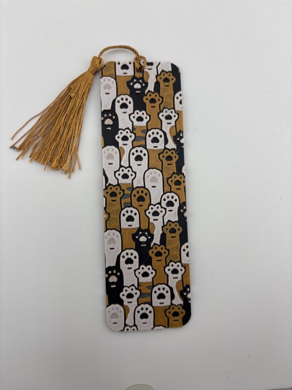165-1.jpg 3D Printed Paw Print Pattern Bookmark - Cats & Dogs Design | BigYawn 3D