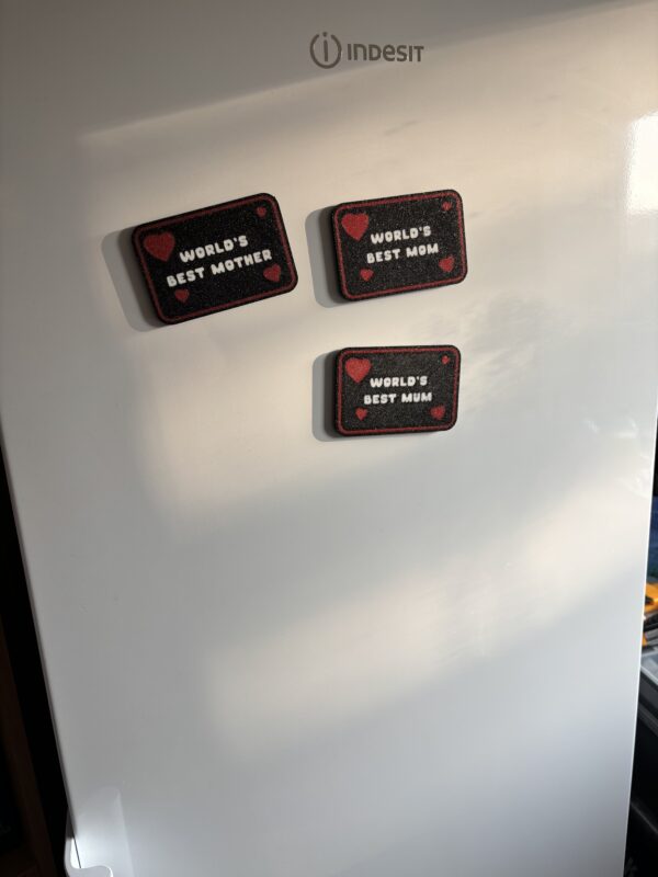 World’s Best Mom magnet displayed on refrigerator door