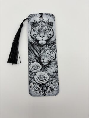 Monochrome layered 3D printed tiger bookmark featuring crowned tiger design with decorative tassel