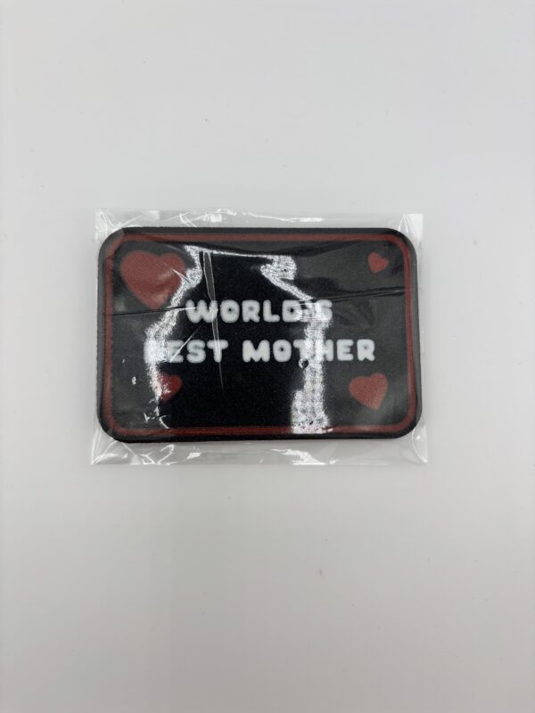 World’s Best Mother fridge magnet packaged in protective sleeve World’s Best Mother fridge magnet packaged in protective sleeve