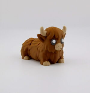 3D Printed Highland Cow Flexi Toy - Medium Articulated Animal | BigYawn 3D